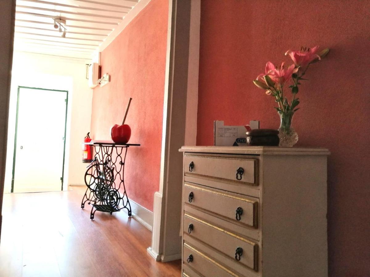 Willa Casa Largo Da Praca Alcongosta Zewnętrze zdjęcie